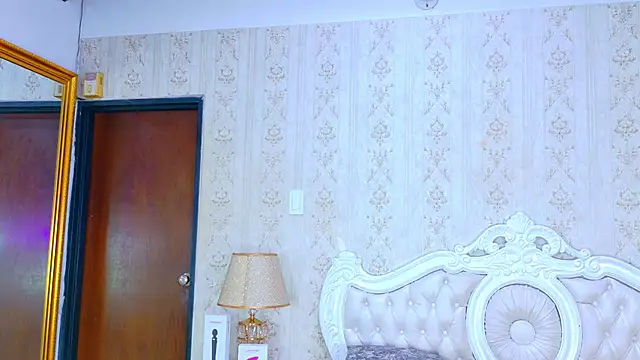 Chatroom XXX en direct de Kelly_Swift