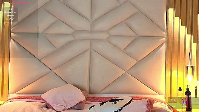 Chatroom XXX en direct de coraline_vera