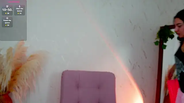 Онлайн чат XXX merida_bell18