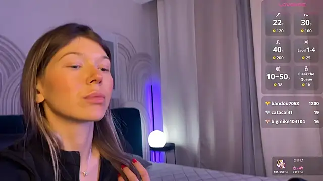 viviann_evans' Live XXX Chat