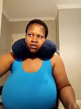 bustylisa1983 在線直播表演