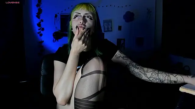 kattx_ 在線直播表演