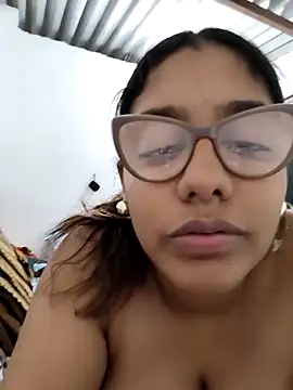 MeliBoobs 在線直播表演