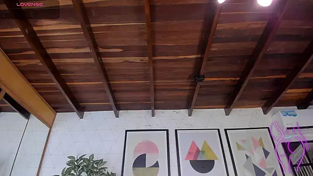 MiaKay1's Live XXX Chat