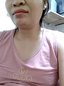 Wetpussymomx: онлайн-секс-чат