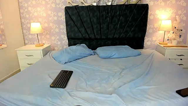 BritneySweet_ 即時 XXX 聊天