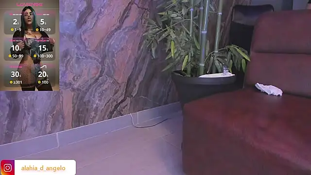 Chat XXX Live Alahia_Dangelo