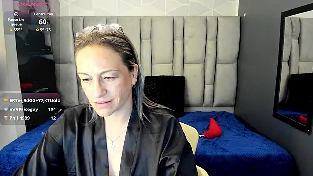 Charlot_milf Live XXX-chat