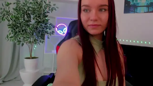 NoraHaynes Live XXX-chat