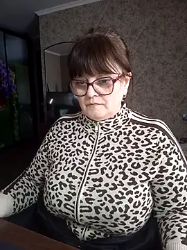 دردشة BrandiOhNight الجنسية المباشرة