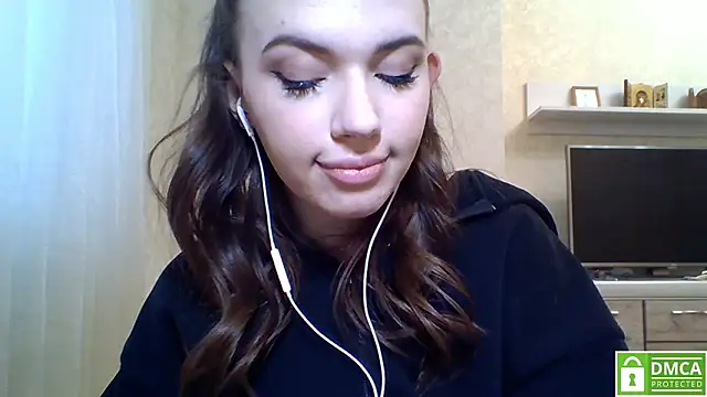 CeyaLier élő XXX-chatje