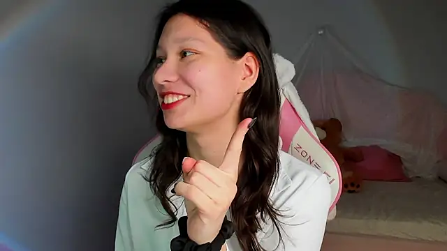 Chat XXX Live SaraDenars