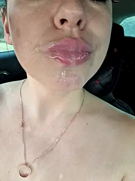 -Pupsiki- élő XXX-chatje