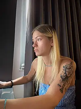 -Sexy_Barbie- Live XXX-Chat