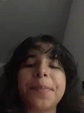 _vaiolet_owo élő XXX-chatje