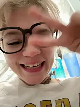 Cutiepiespanks Live XXX Chat