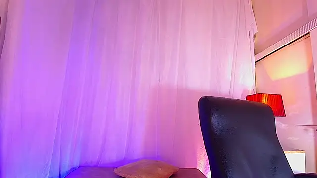 Chatroom XXX en direct de Aurora_ath