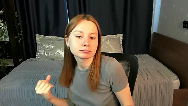 Lola_Raivis_ Live XXX-Chat