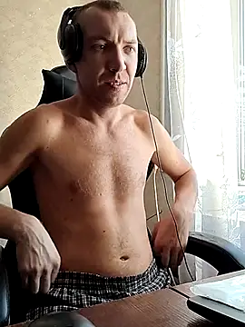 Chatroom XXX en direct de _uncle_Mitya-43_