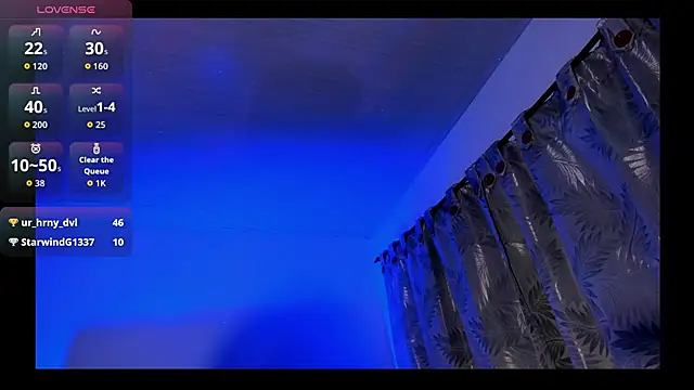 Chatroom XXX en direct de Valkiria_09