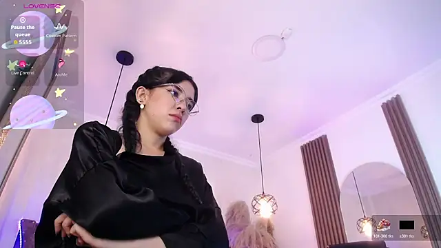 Amara_Davis: онлайн-секс-чат