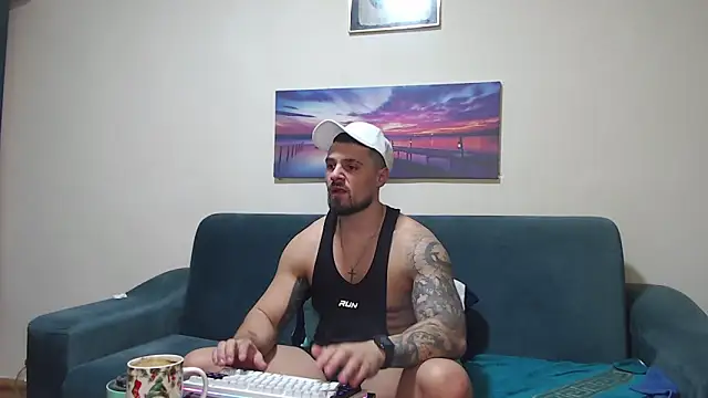 Tiberius_hunk's Live XXX Chat