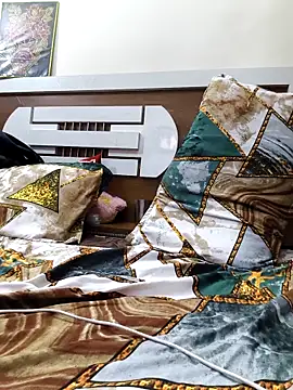 DeSi_hot_young_couple Chat XXX live