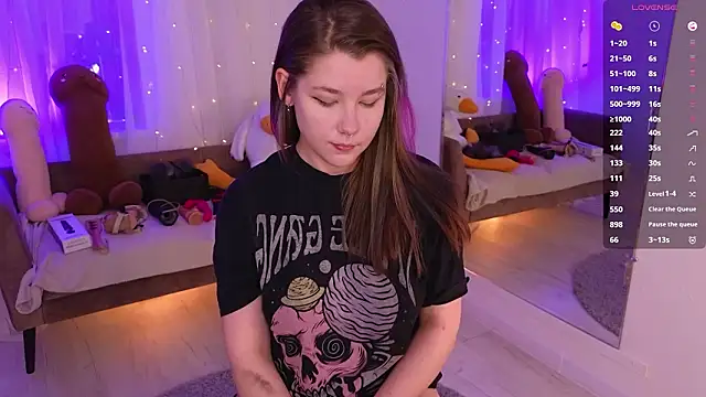 Mira_Falls Live XXX-chat