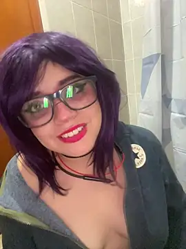 Lucy_YupiSweet Live XXX Chat