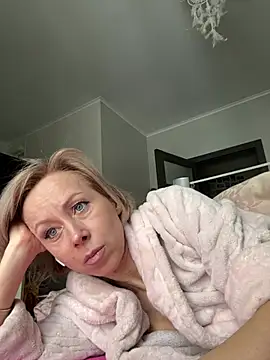 LuxuryNika Webcamshow