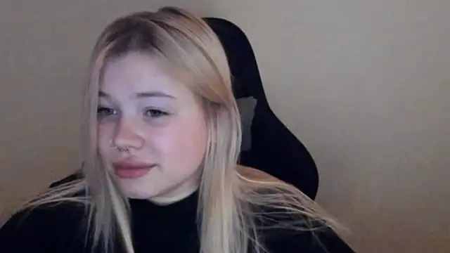 Lulu_Di Live XXX Chat