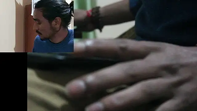 دردشة Gre3k_god الجنسية المباشرة