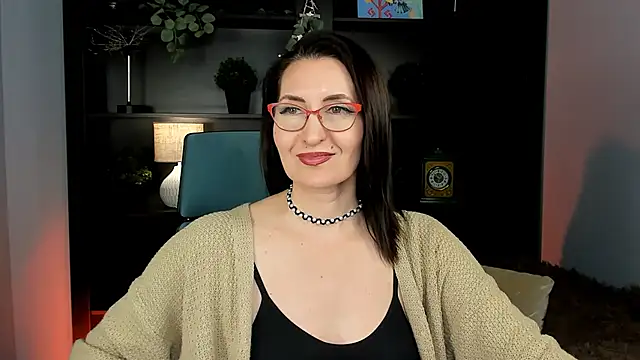 UnaTerra's Live XXX Chat