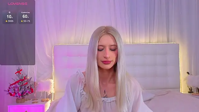 Monica_Leen 即時 XXX 聊天