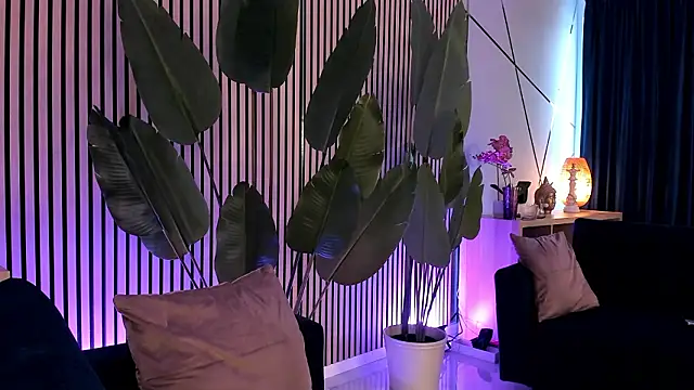 Онлайн чат XXX torri_kitten