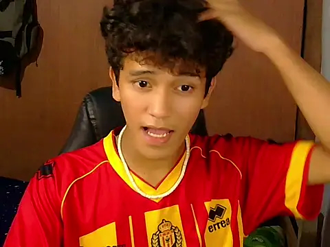 hugekenbigcock's Webcam Show