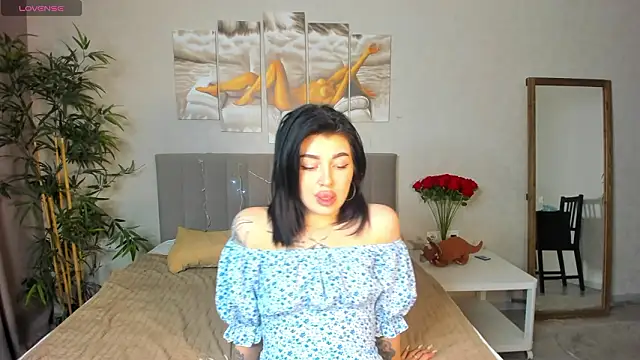 Karolina_Kar Chat XXX live