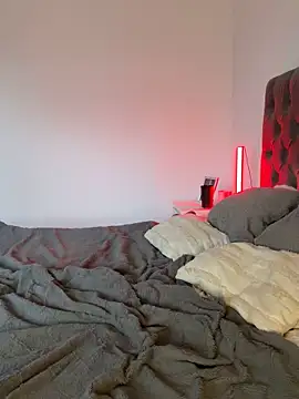 EllaMae Chat XXX live