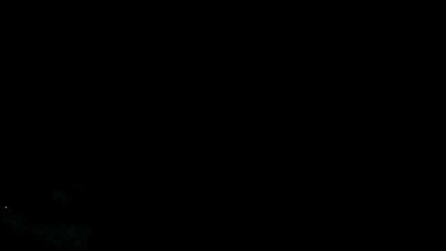 YayaHilton: απευθείας συνομιλία ΧΧΧ