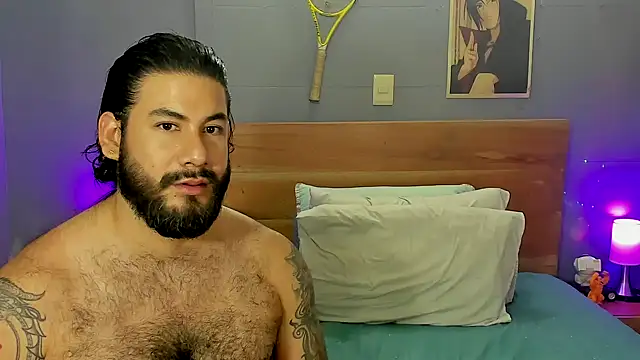 Prometeo-grizzly Adlı Modelin Web Kamerası Şovu