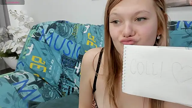 Sunny_Sammy: онлайн-секс-чат