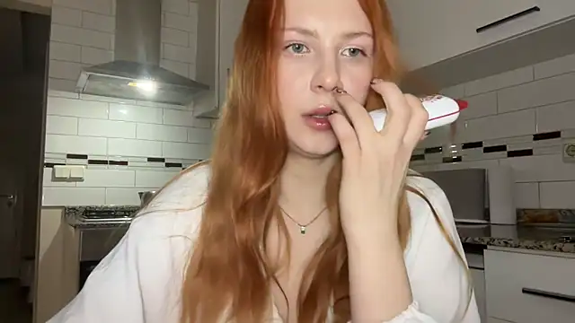 Nurrra webkamerás műsora