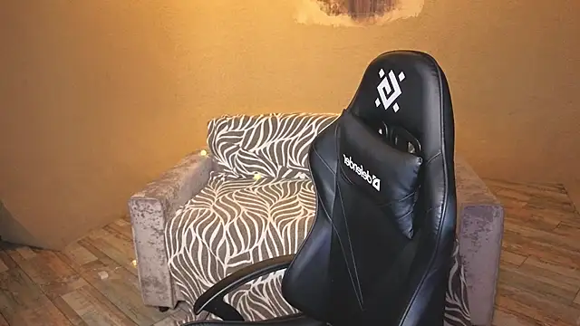 grase_neon's Live XXX Chat