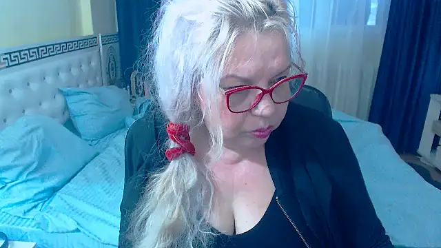 SonyaHotMilf Chat XXX in diretta