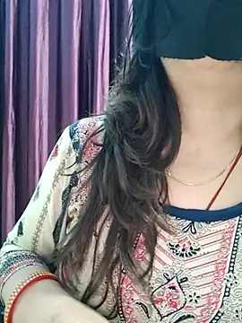 Czat XXX na żywo – Aishwaryaa_69