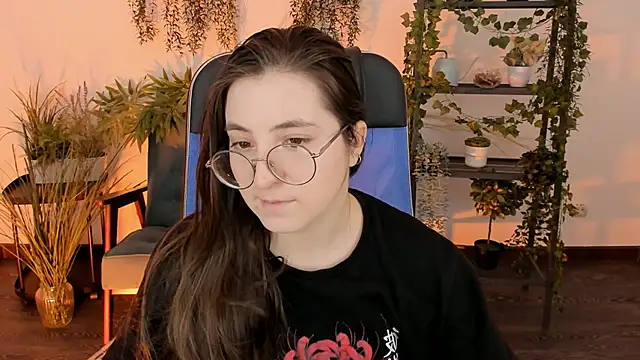 VirtuallVoyant Live XXX Chat