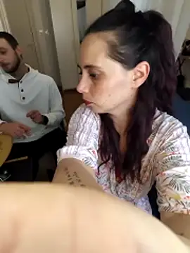 MickNanaa Chat XXX live