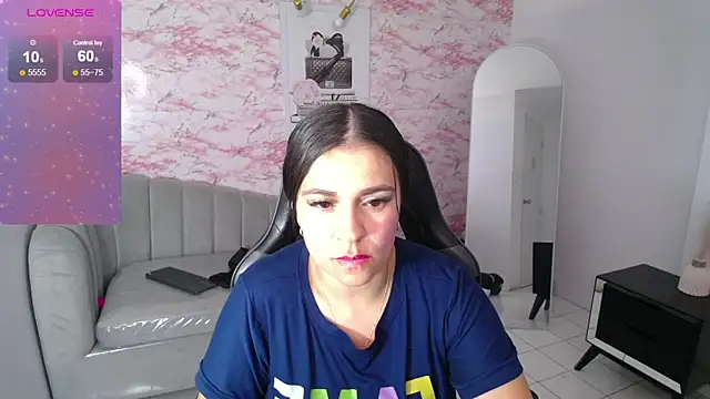 vaiolett_t live XXX chat