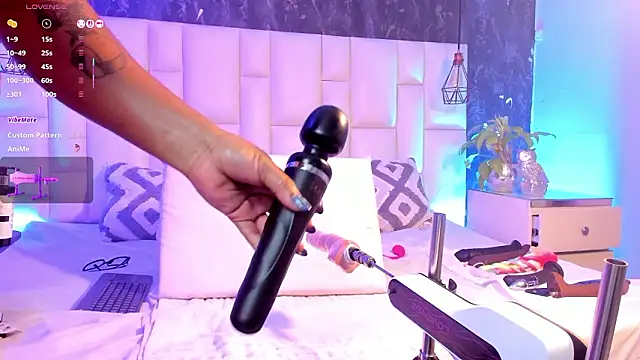 AVA_MALAIKA 即時 XXX 聊天