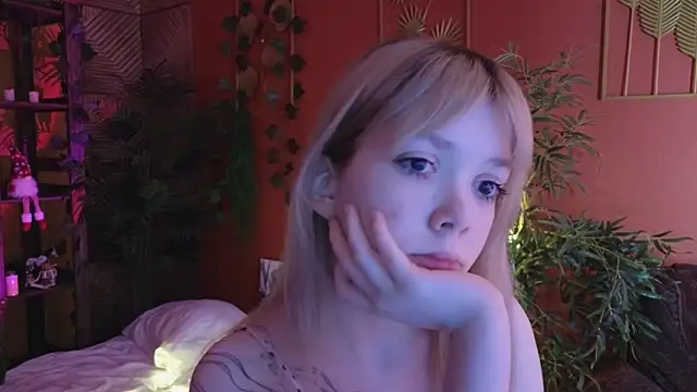 Rochelle_Dolly Adlı Modelin Canlı XXX Sohbeti